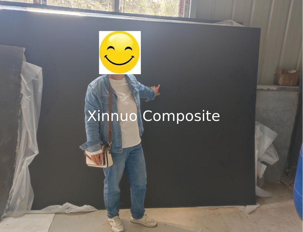 China manufacture Twill Plain 1.2m*2.4m carbon fiber sheet for sale