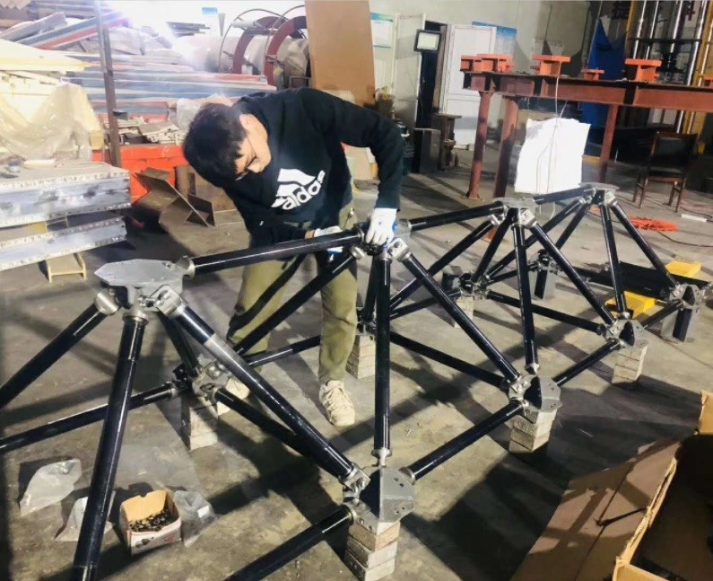 30mm ID*32mm OD carbon fiber tube with metal joint connect together